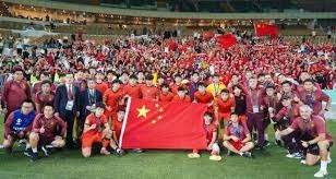 杜篮特篮下强打稳定胜局